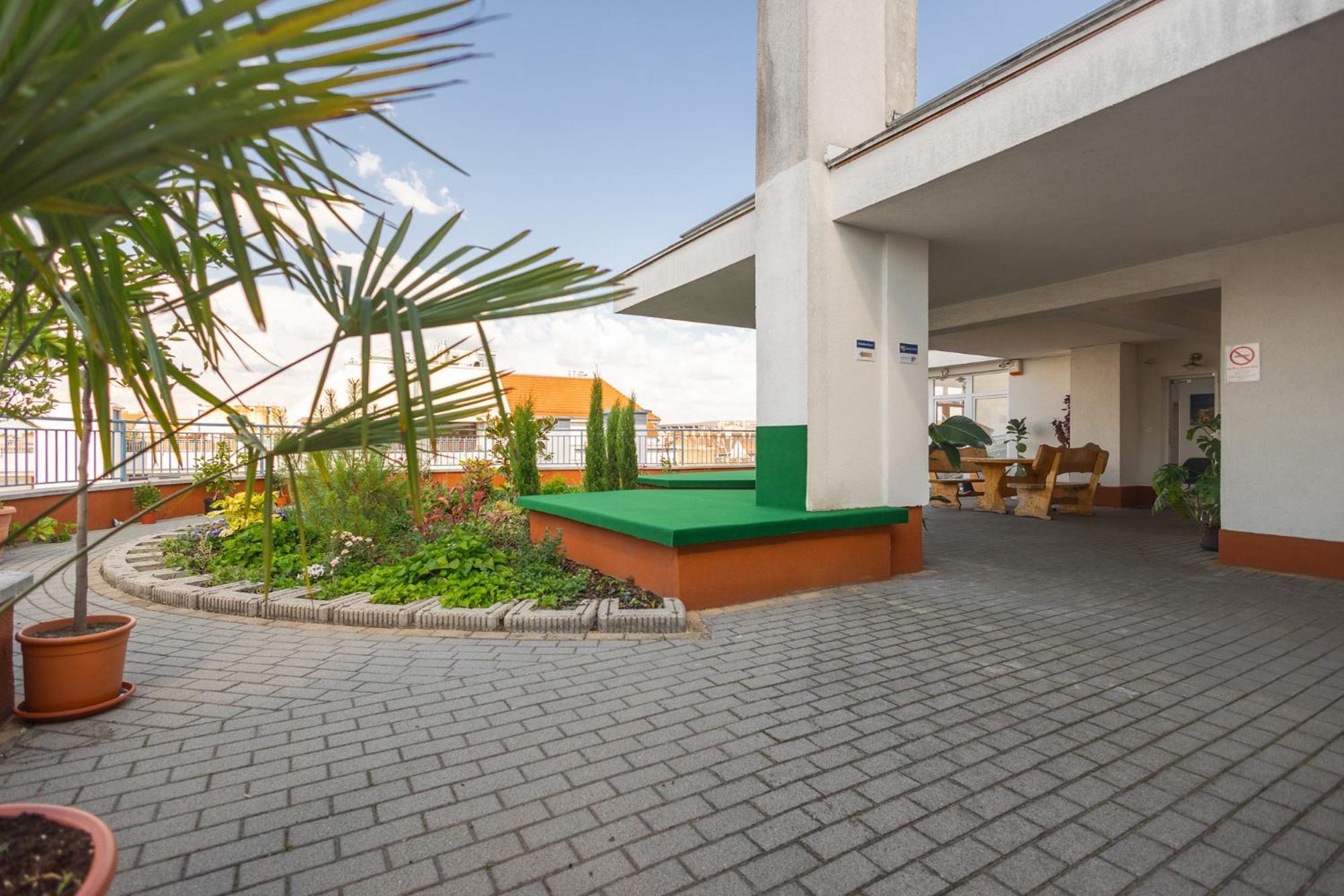 Hotel Rooftop With Underground Parking