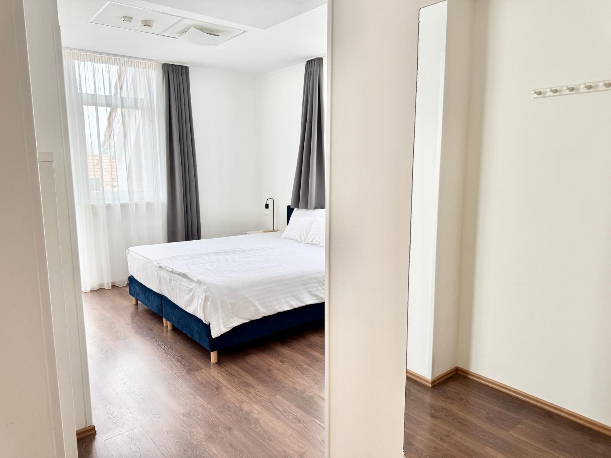 Rooftop With Underground Parking Hotel Budapest