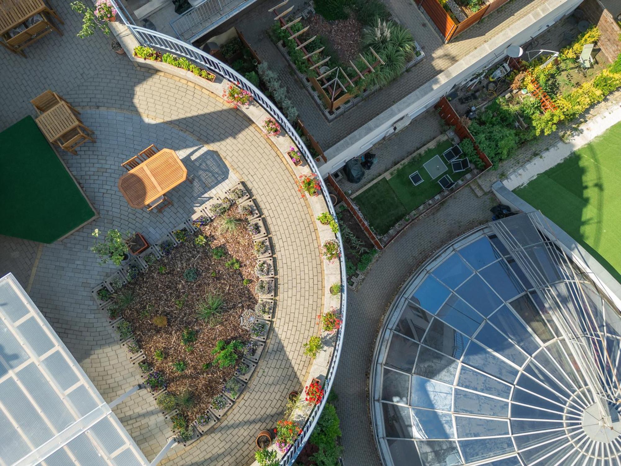 Hotel Rooftop With Underground Parking 3*
